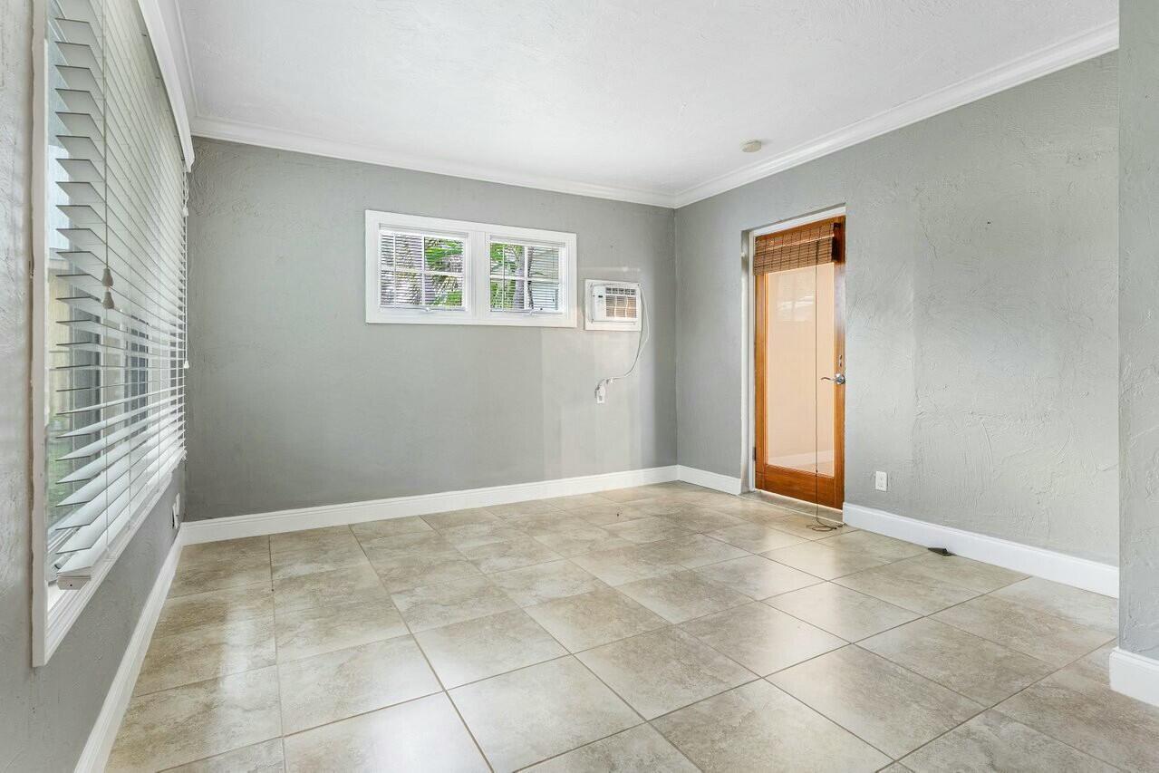 BOCA RATON RIVIERA UNIT B - Residential Lease