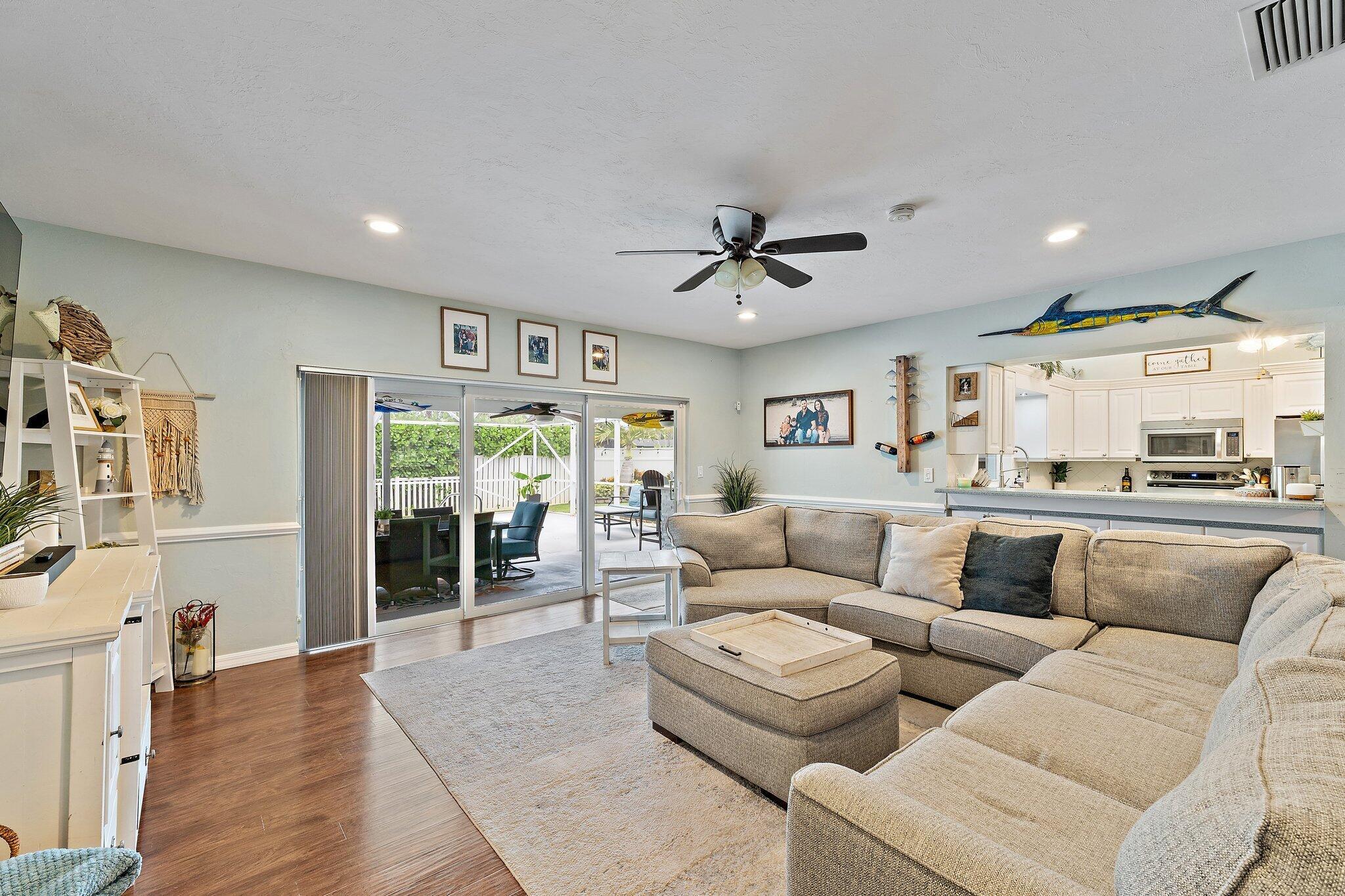 PALM BEACH GARDENS 3 - Residential Lease
