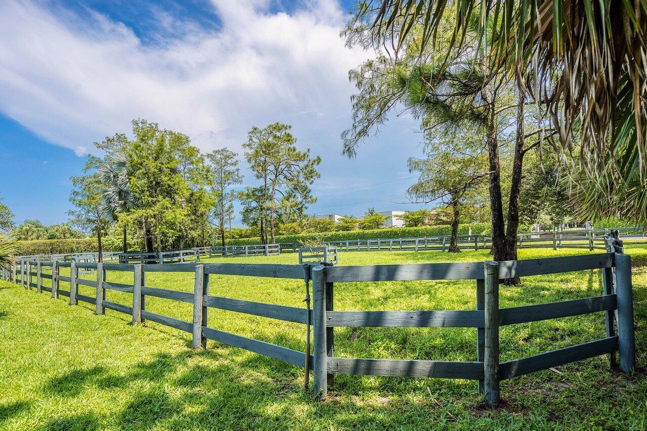 SADDLE TRAIL PARK OF WELL - Residential Lease