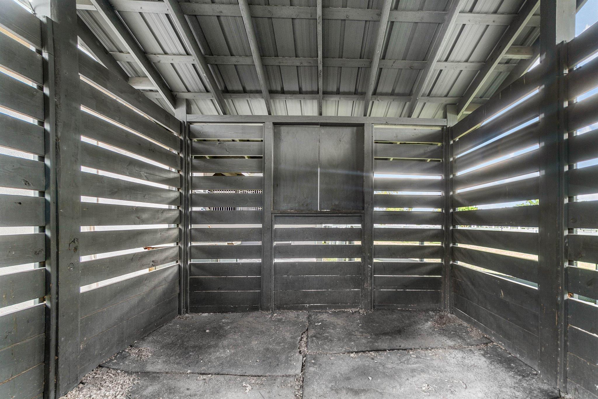 SADDLE TRAIL PARK OF WELL - Residential Lease