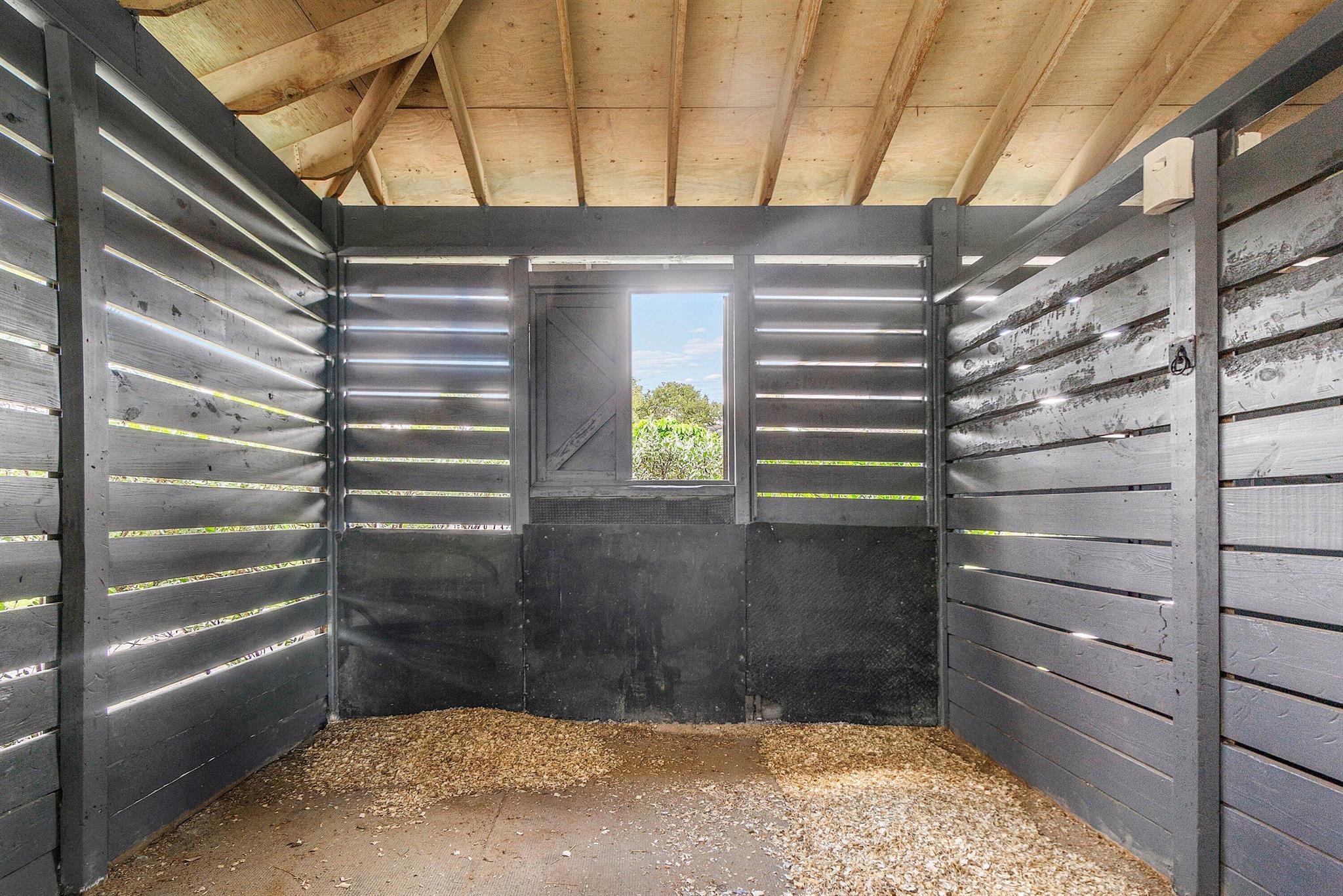 SADDLE TRAIL PARK OF WELL - Residential Lease