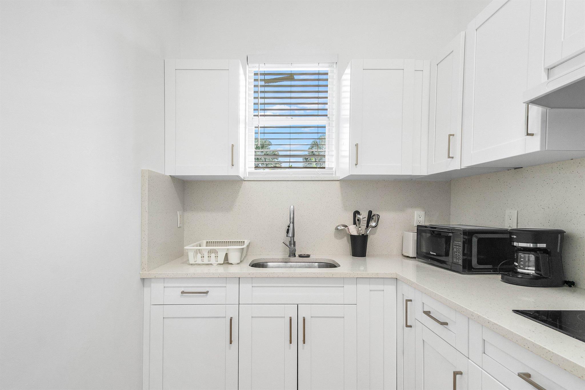 SADDLE TRAIL PARK OF WELL - Residential Lease