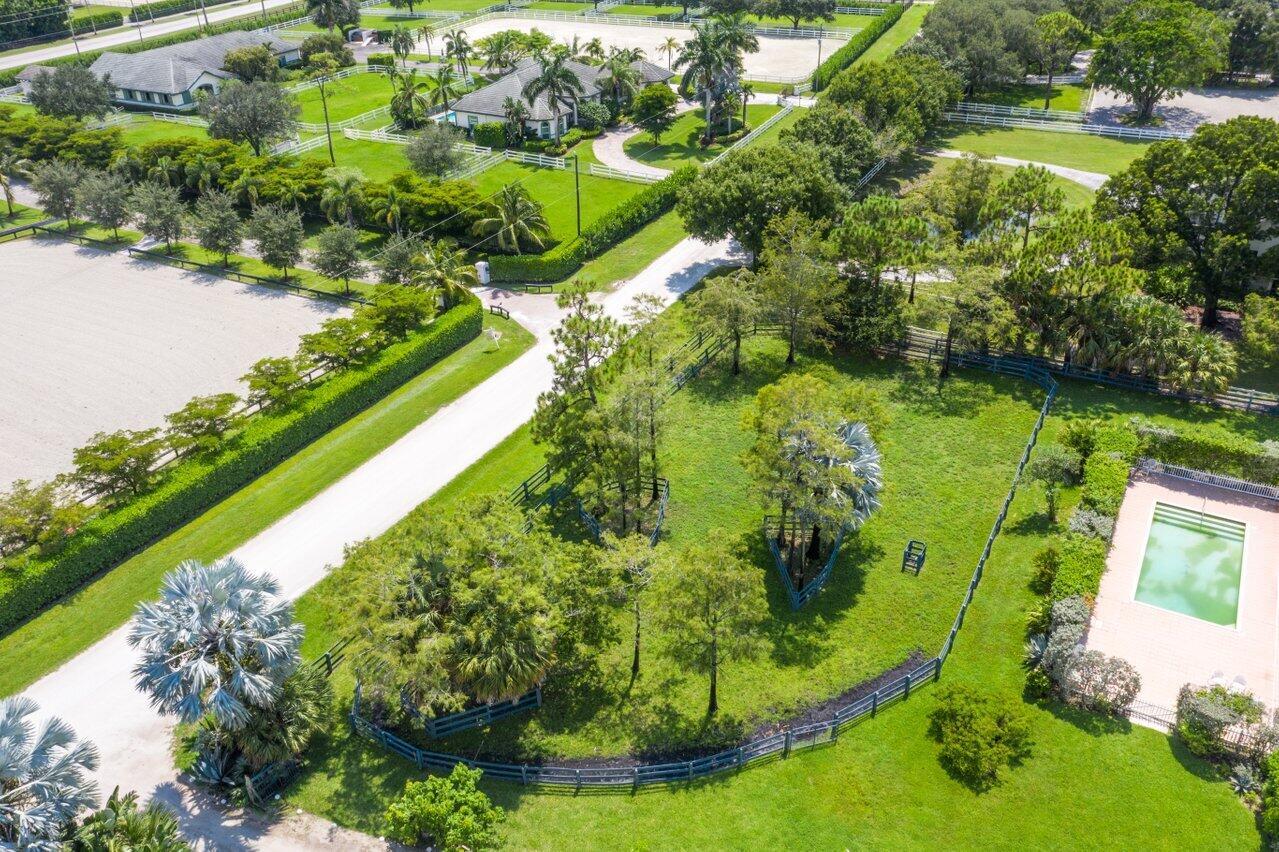 SADDLE TRAIL PARK OF WELL - Residential Lease