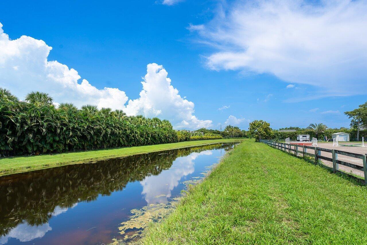 SADDLE TRAIL PARK OF WELL - Residential Lease