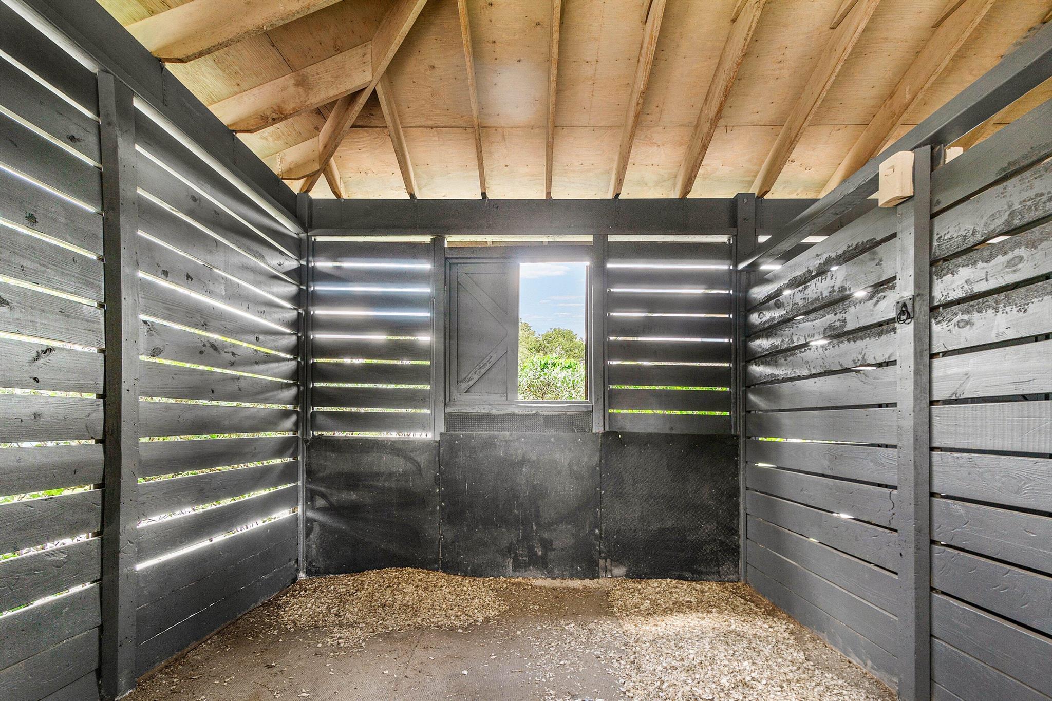 SADDLE TRAIL PARK OF WELL - Residential Lease