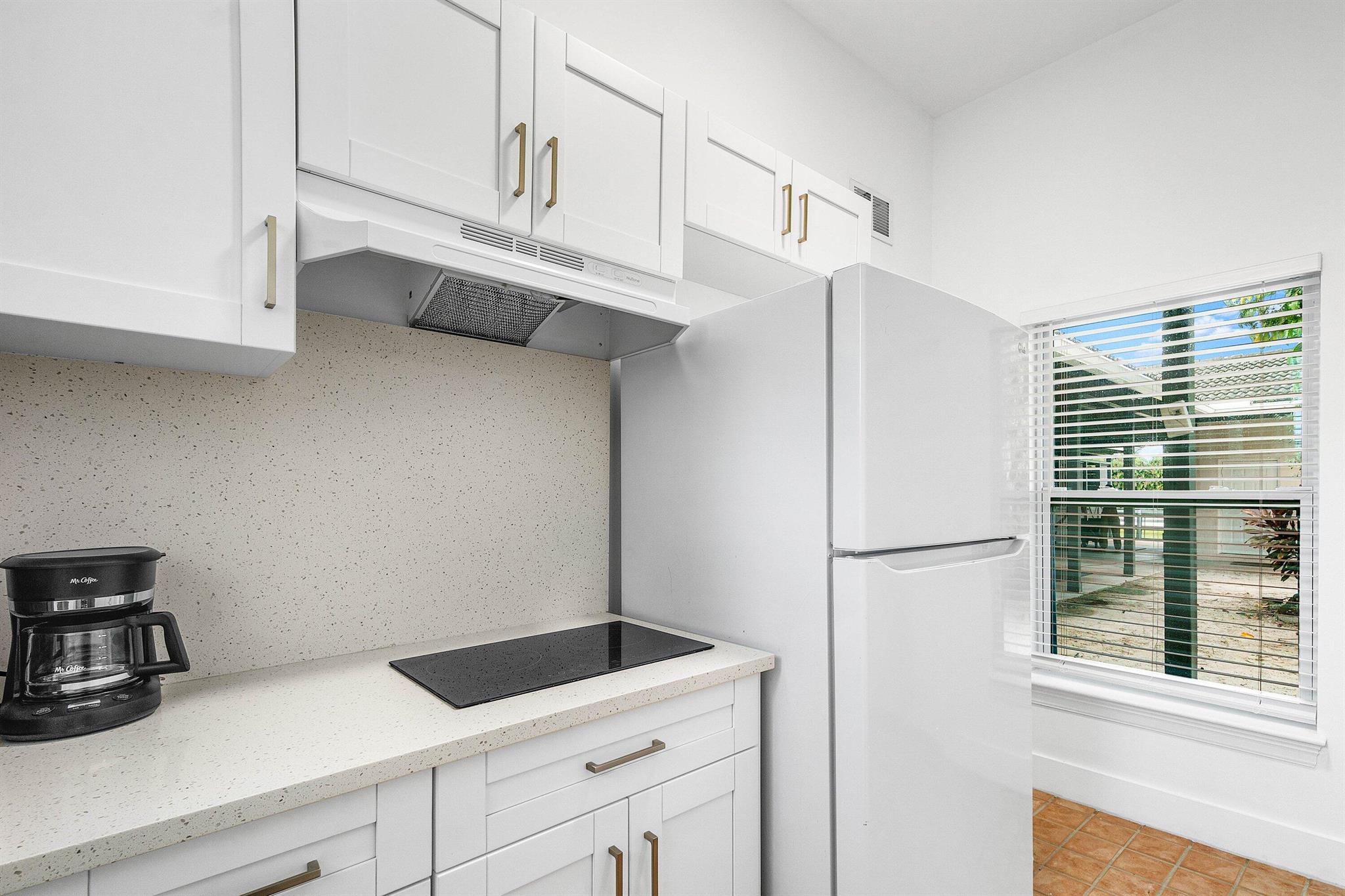 SADDLE TRAIL PARK OF WELL - Residential Lease