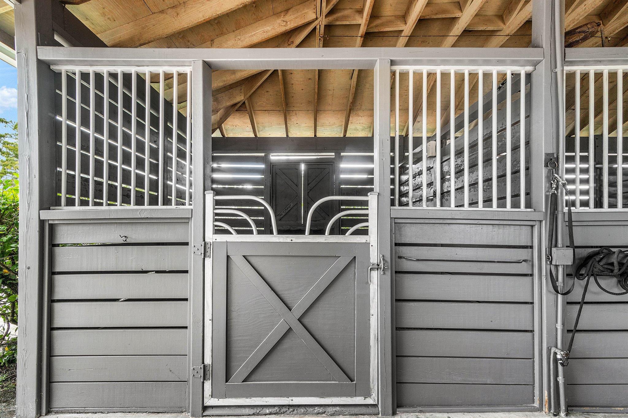 SADDLE TRAIL PARK OF WELL - Residential Lease