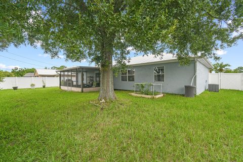 A home in Port St Lucie