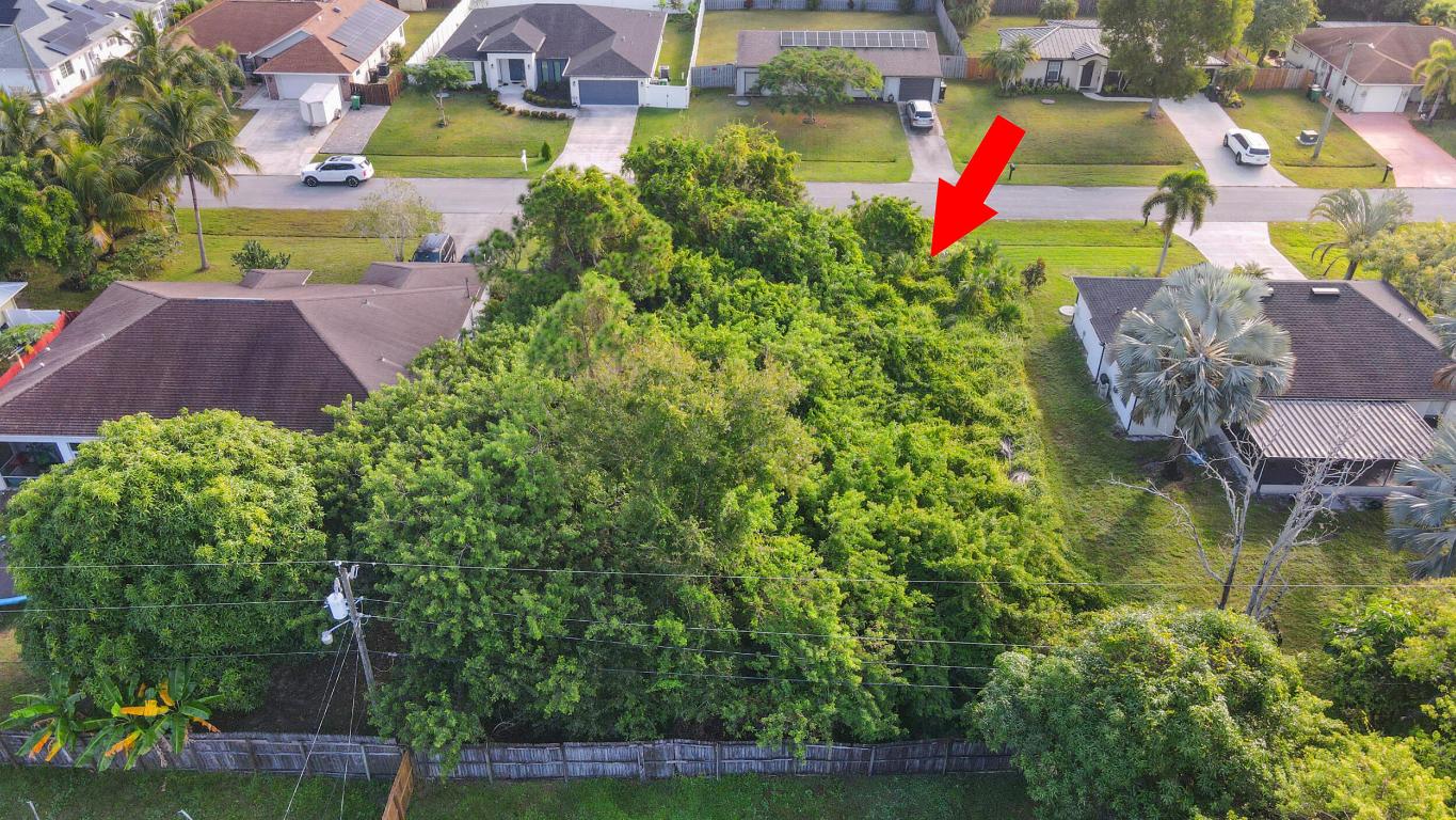 2220 SE Glover Street