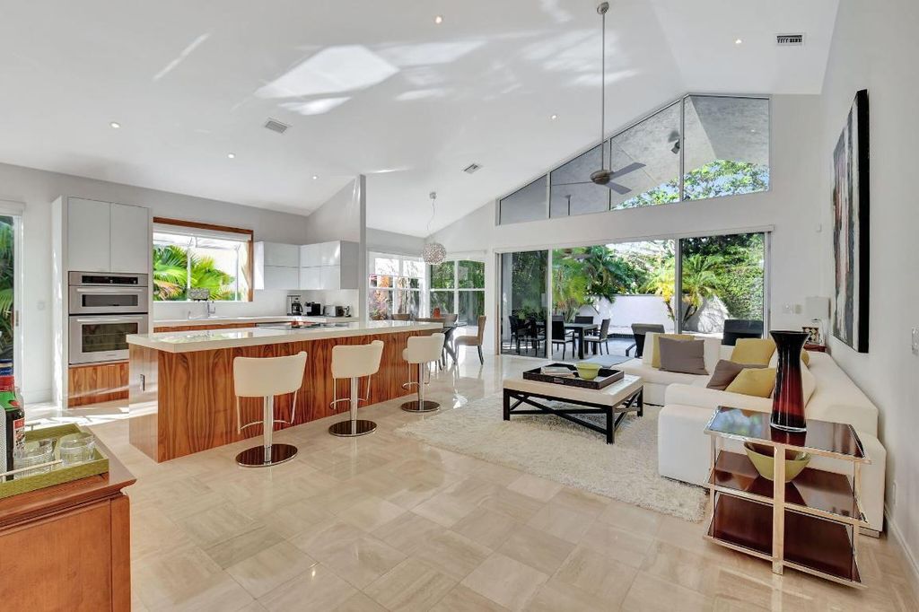 Photo of 5569 NW 21st Way, Boca Raton, FL 33496 (MLS # R11044167)