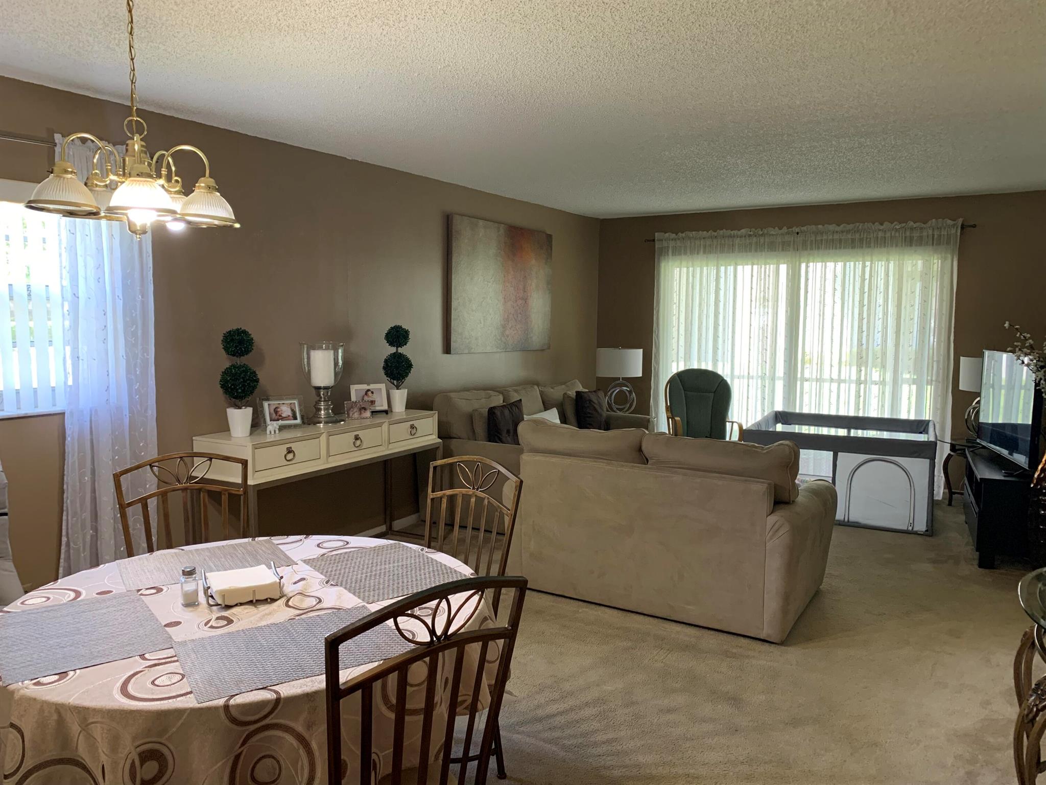 SHERWOOD SQUARE CONDOMINI - Residential