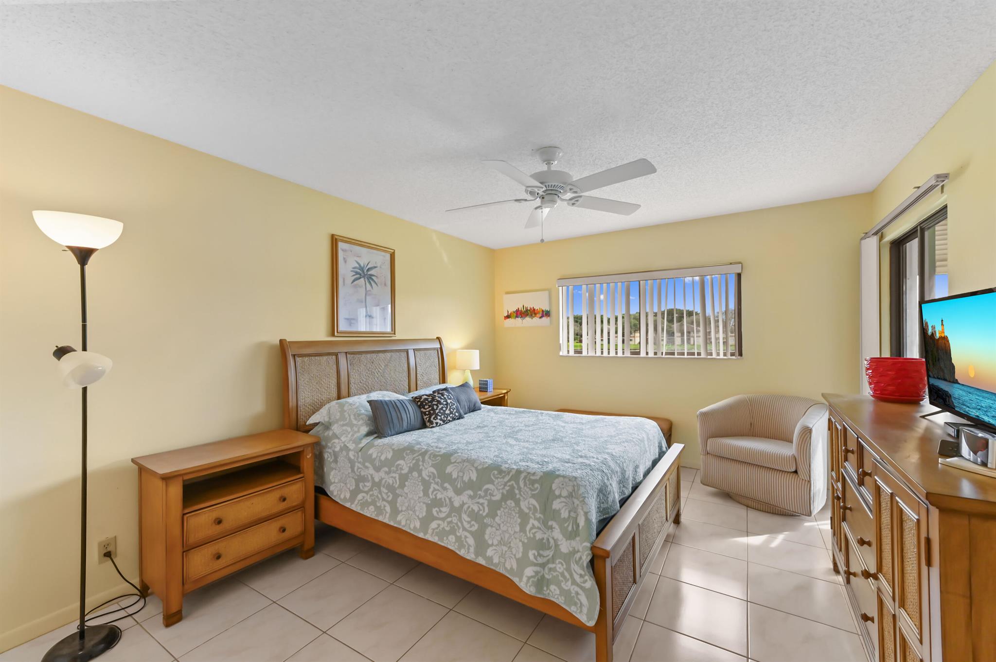 LAKES OF DELRAY - Residential Lease