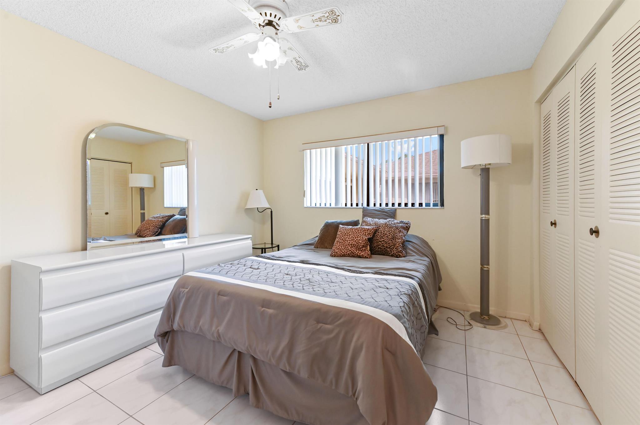 LAKES OF DELRAY - Residential Lease