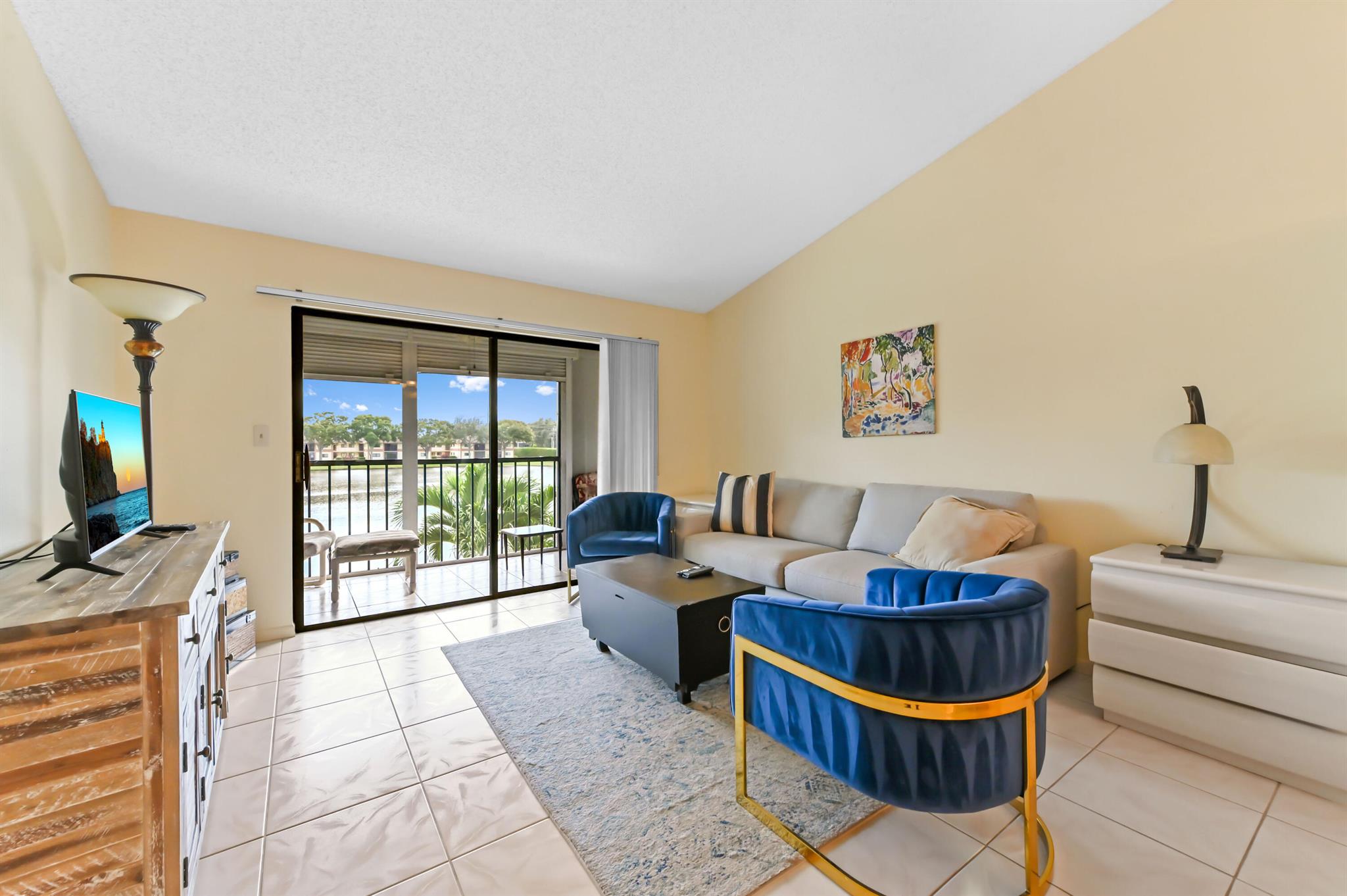 LAKES OF DELRAY - Residential Lease