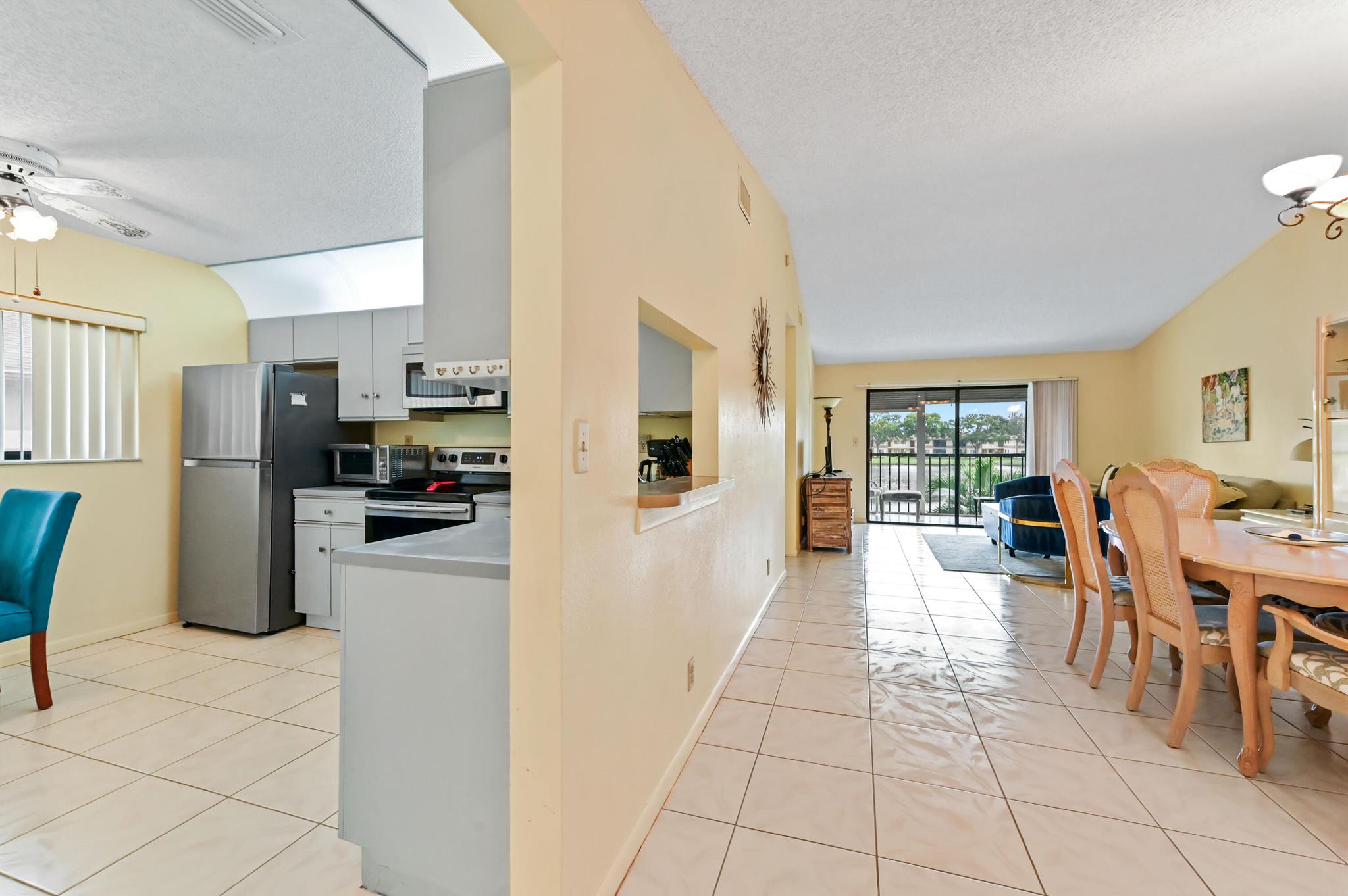 LAKES OF DELRAY - Residential Lease