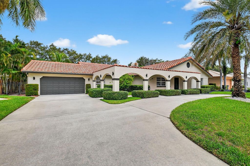 Photo of 360 NW 53rd Street, Boca Raton, FL 33487 (MLS # R11118429)