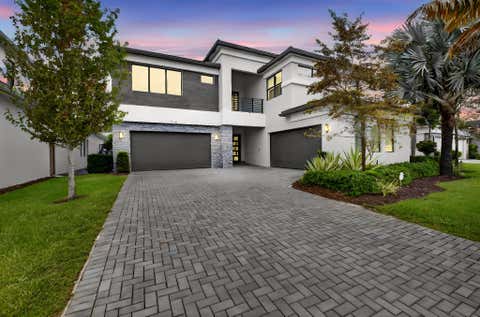 Photo of 8845 Skyward Street, Boca Raton, FL 33496 (MLS # B26045871)