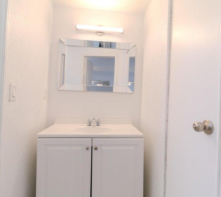 SPANISH LAKES RIVER FRONT - Residential