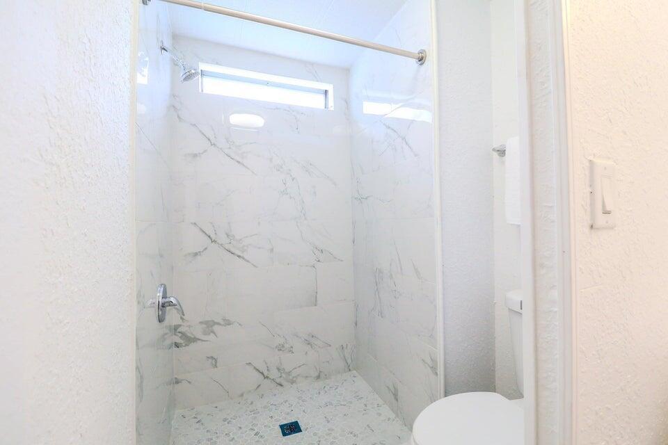 SPANISH LAKES RIVER FRONT - Residential