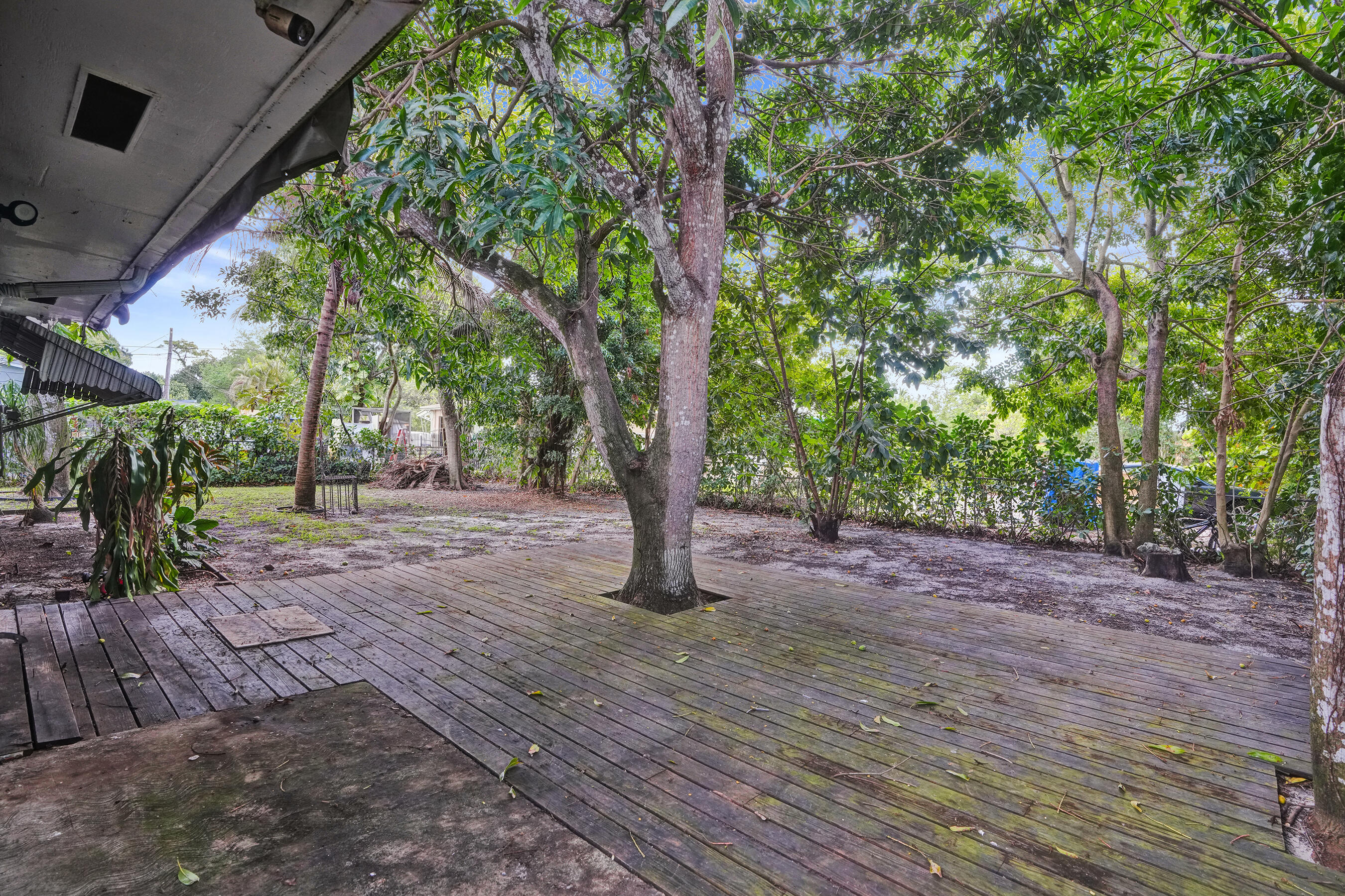 BISC GARDENS SEC F PT 1 - Residential