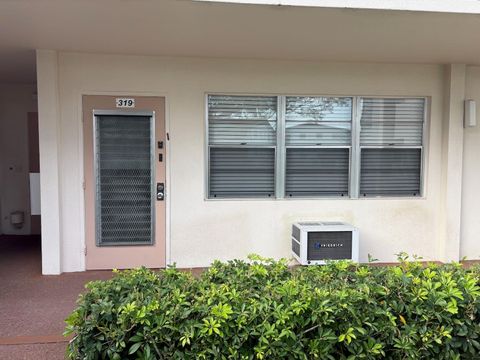 319 Farnham P 319 Deerfield Beach FL 33442