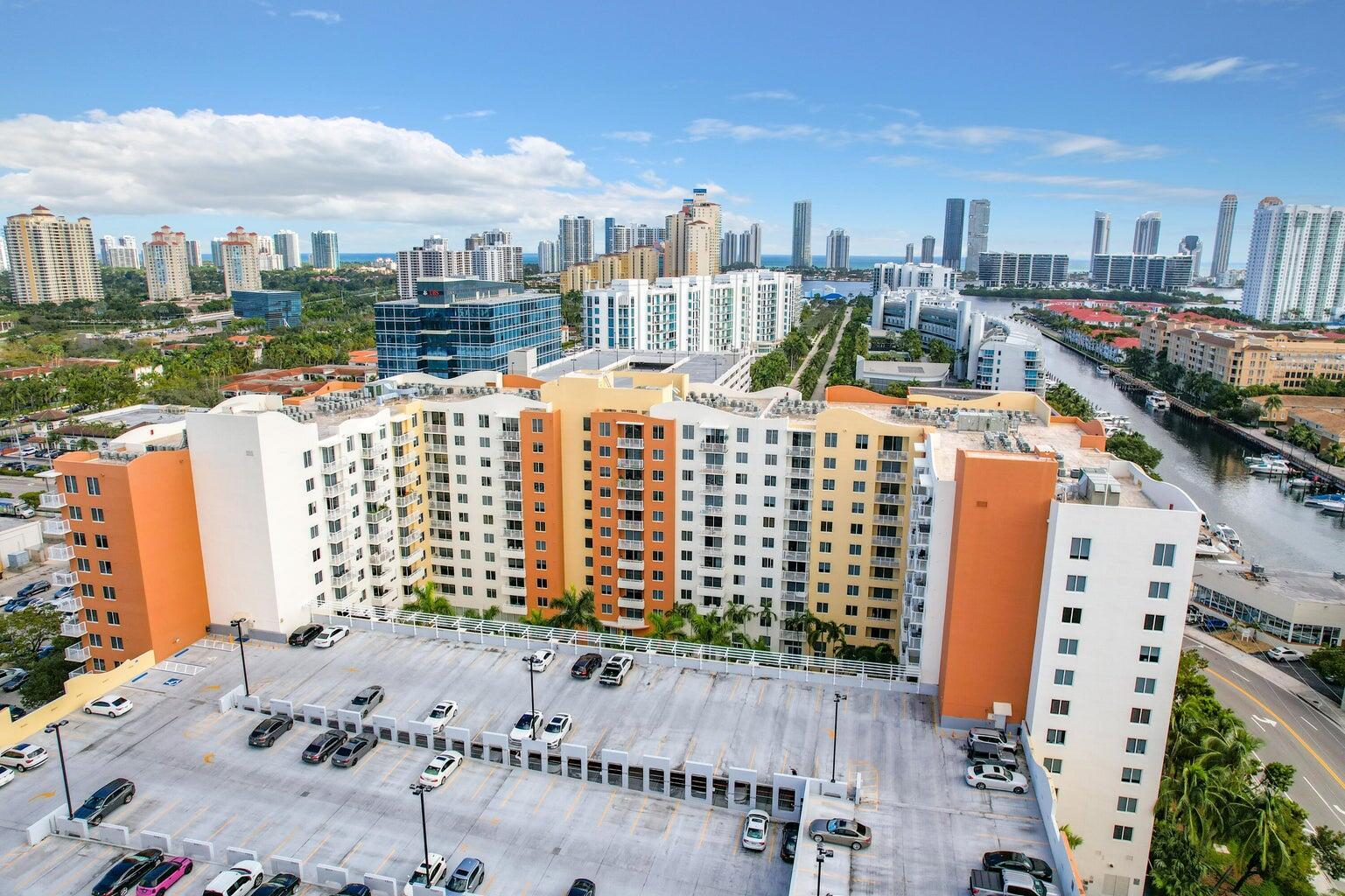 VENTURE - Residential