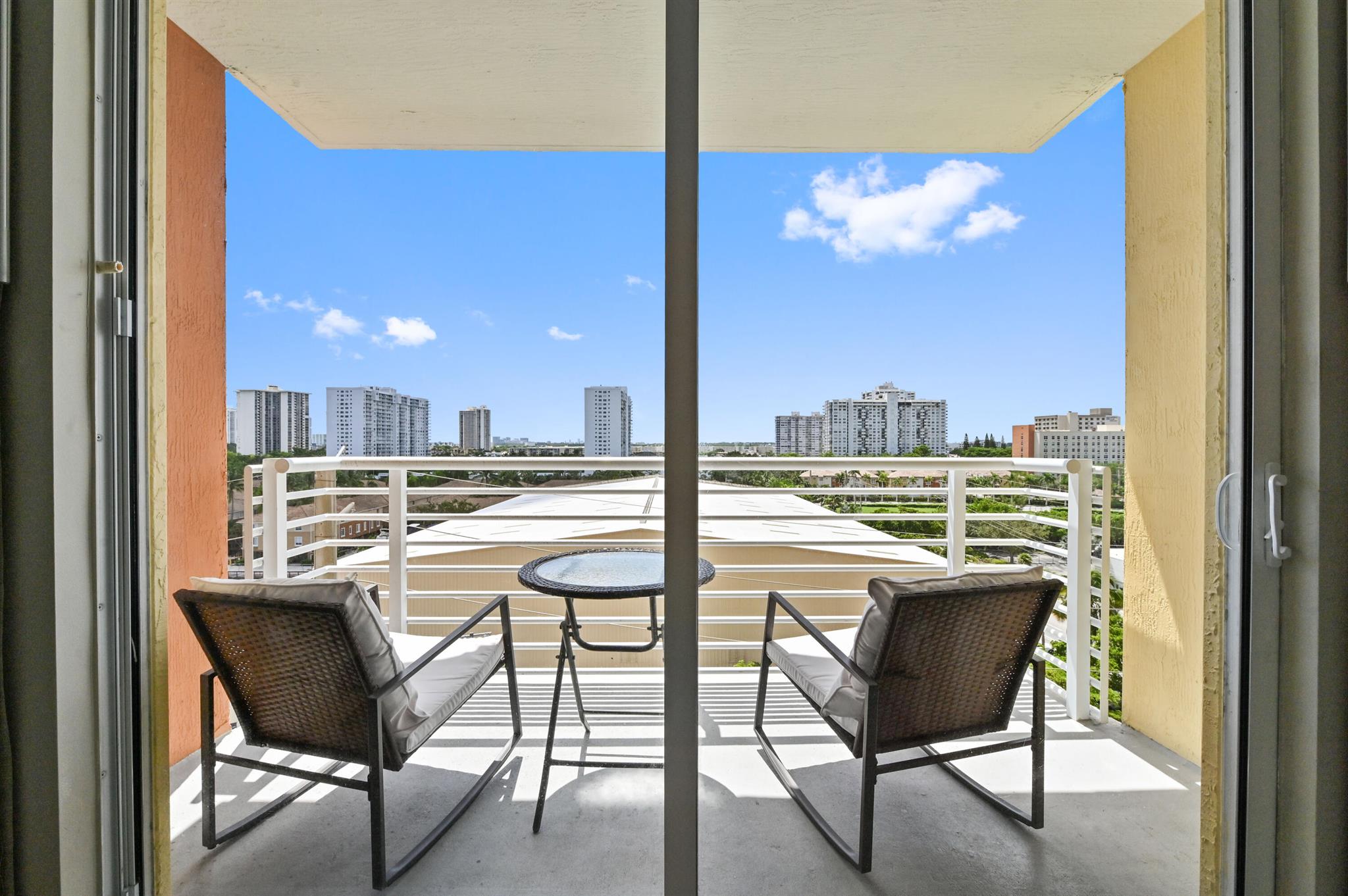 VENTURE - Residential