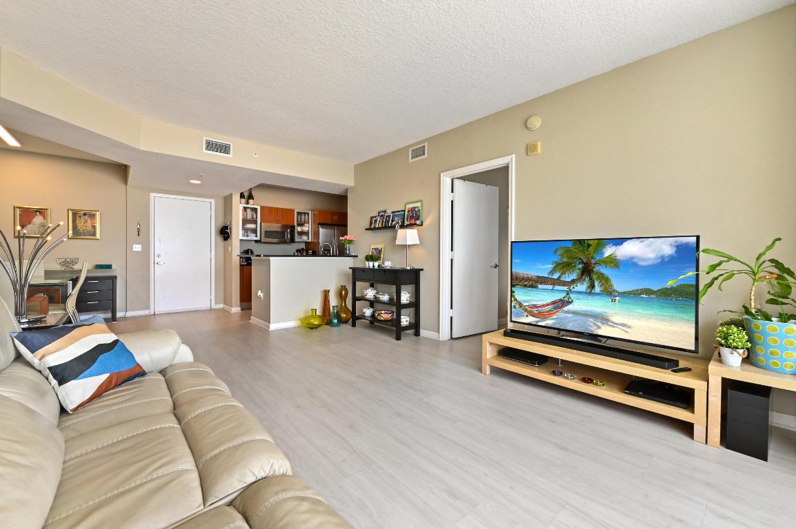 VENTURE - Residential