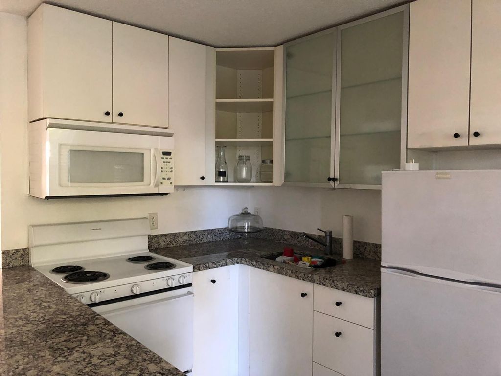 Photo of 5150 NE 6th Avenue #129, Fort Lauderdale, FL 33334 (MLS # F10549824)