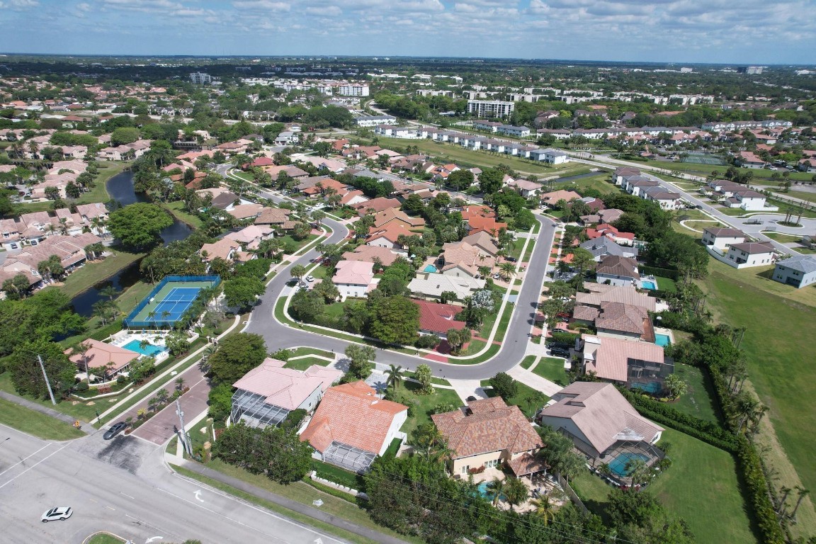 La Joya - Residential