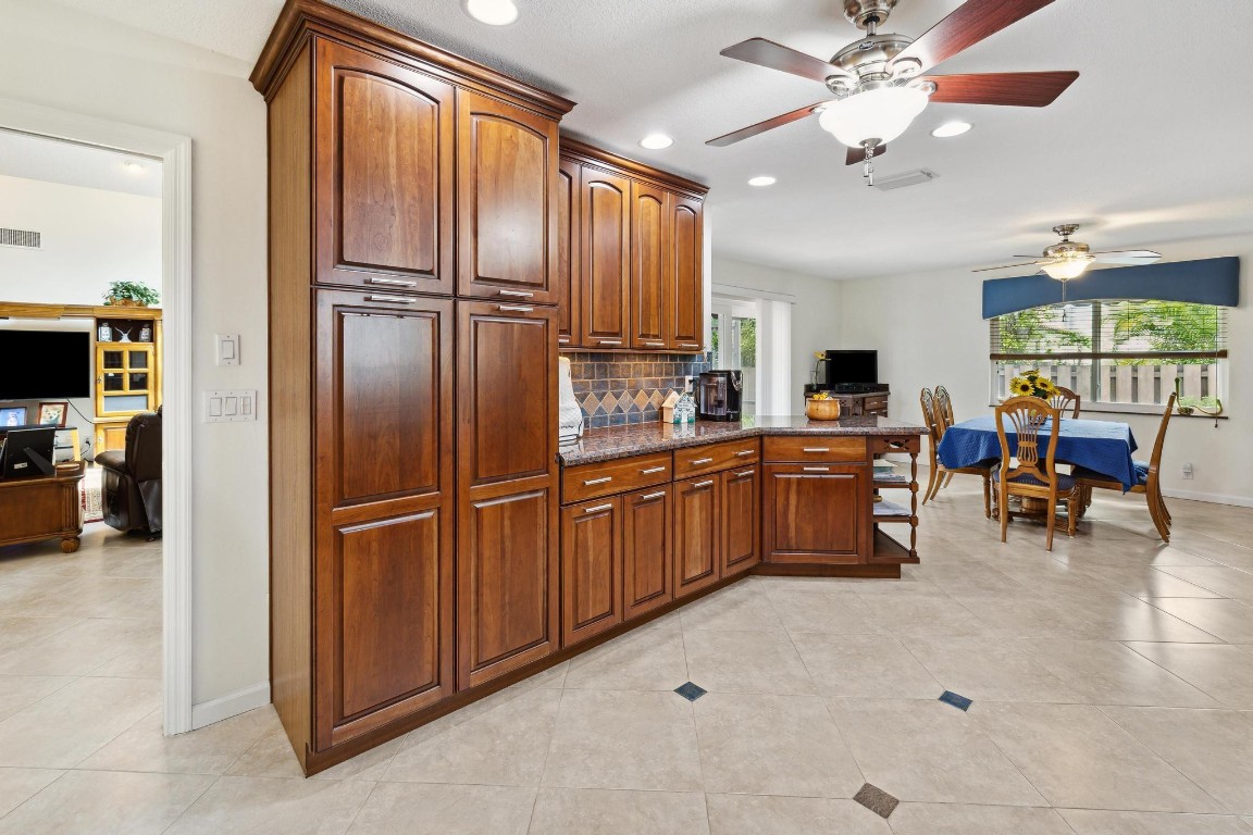 La Joya - Residential