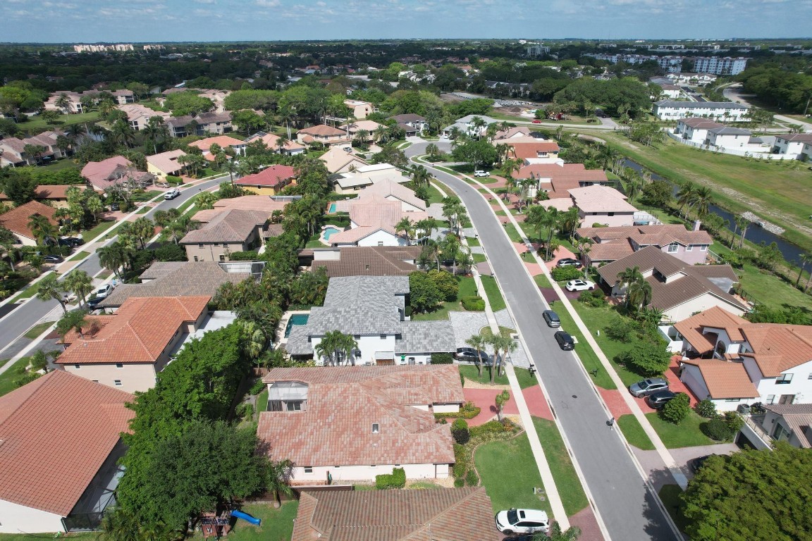 La Joya - Residential