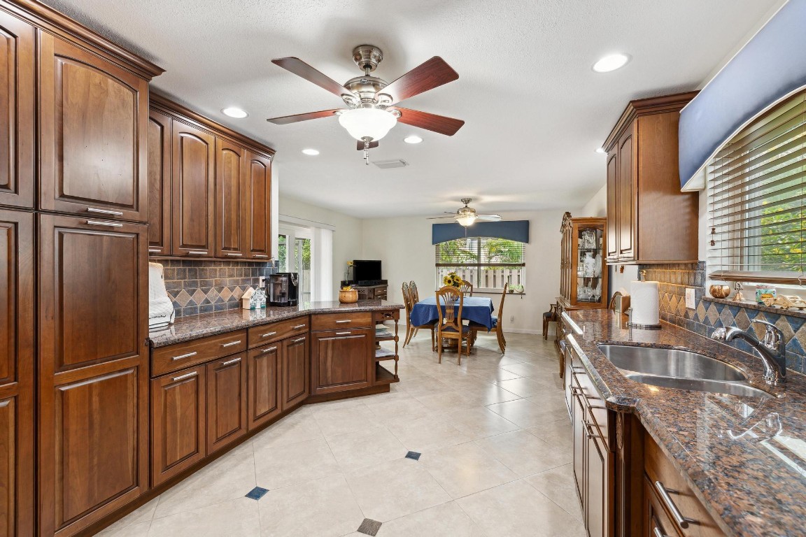 La Joya - Residential