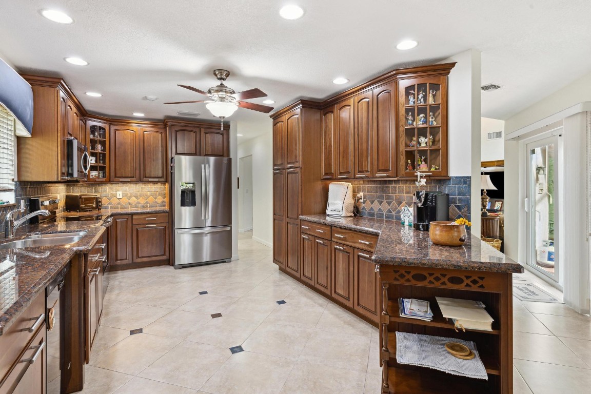 La Joya - Residential