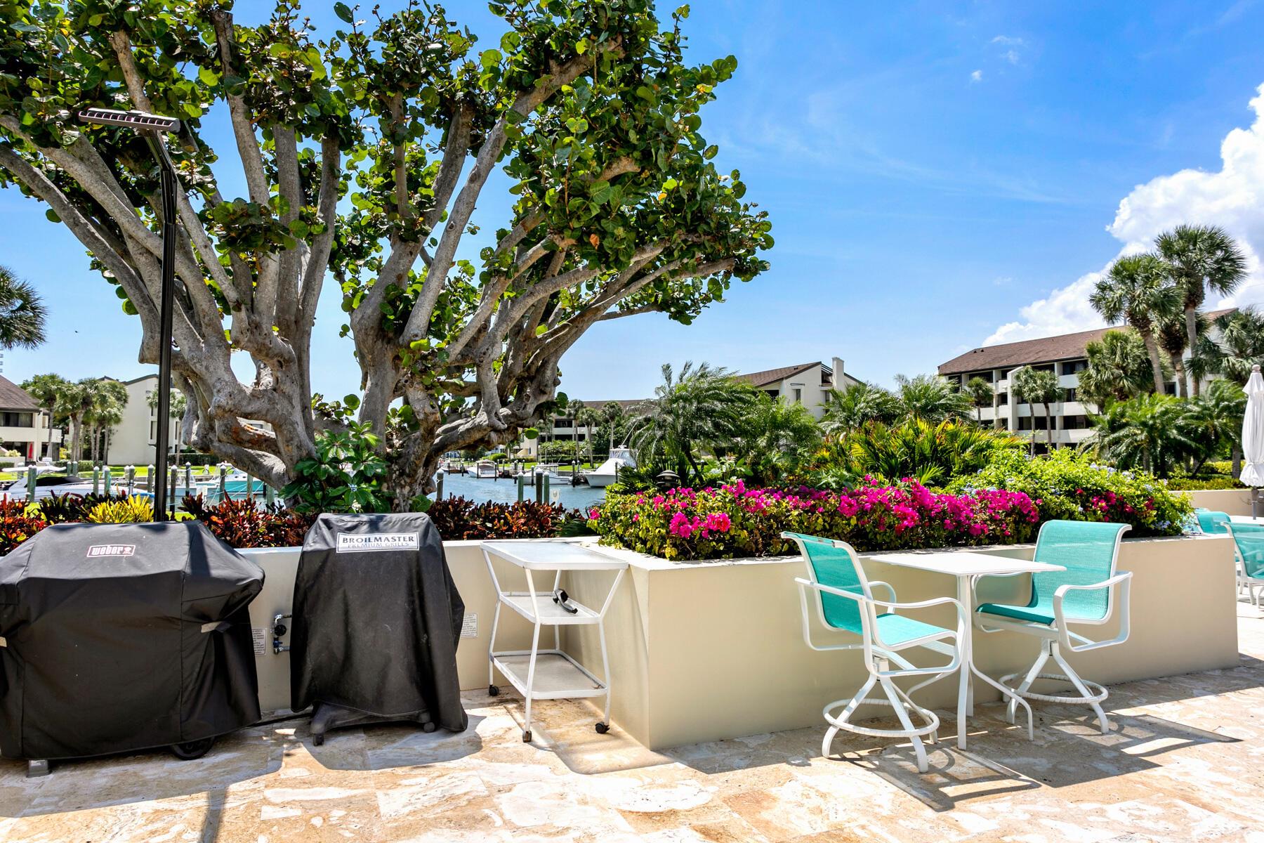 OLD PORT COVE HARBOR VILL - Residential