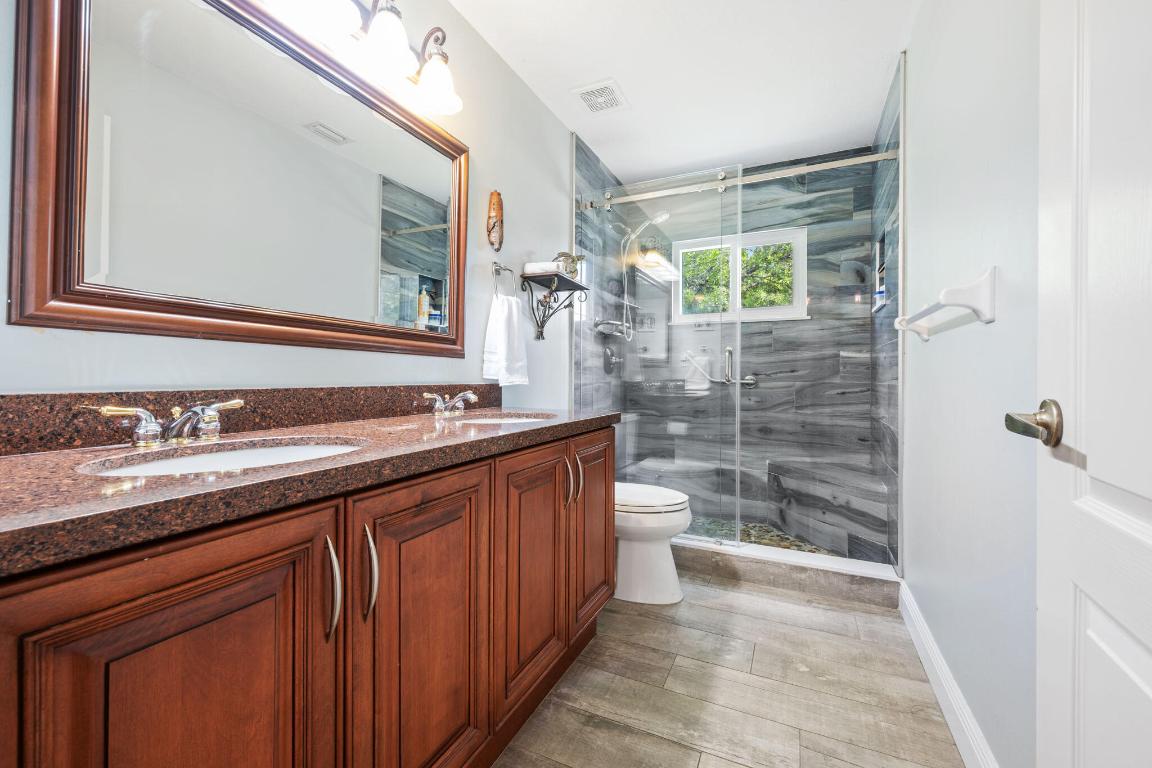 FOX TRAIL - Residential