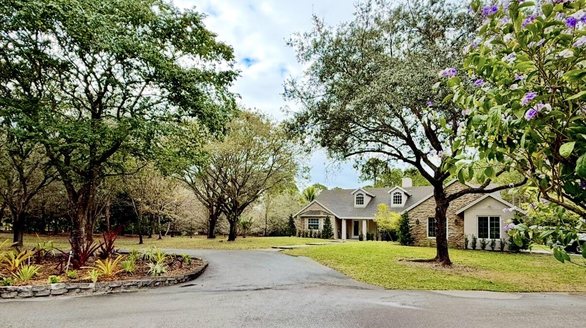 FOX TRAIL - Residential