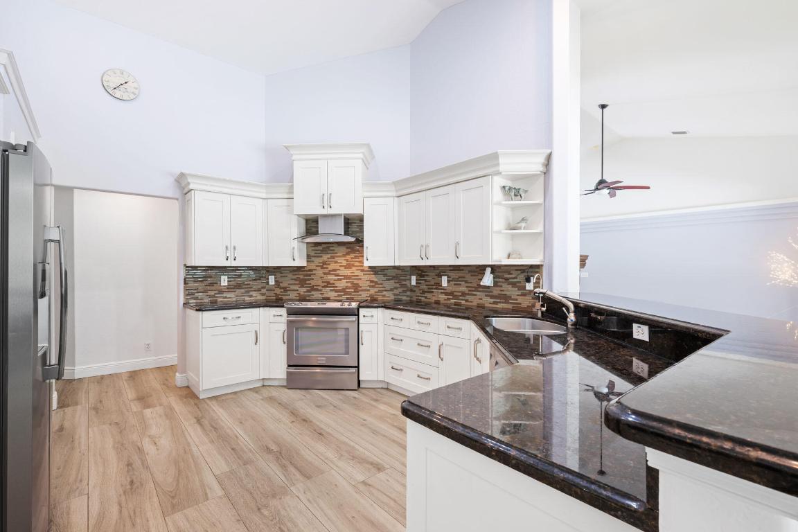 FOX TRAIL - Residential