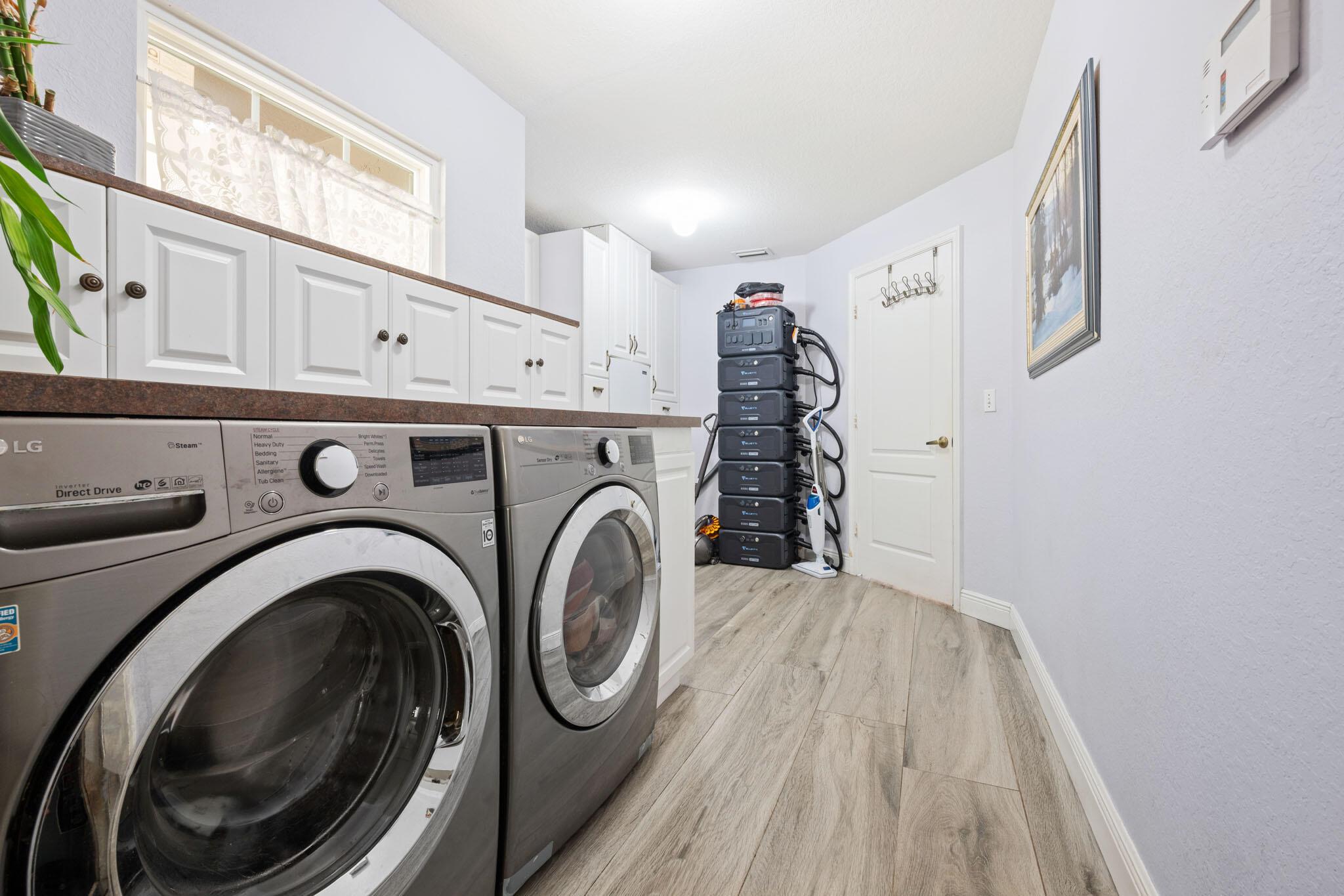 FOX TRAIL - Residential