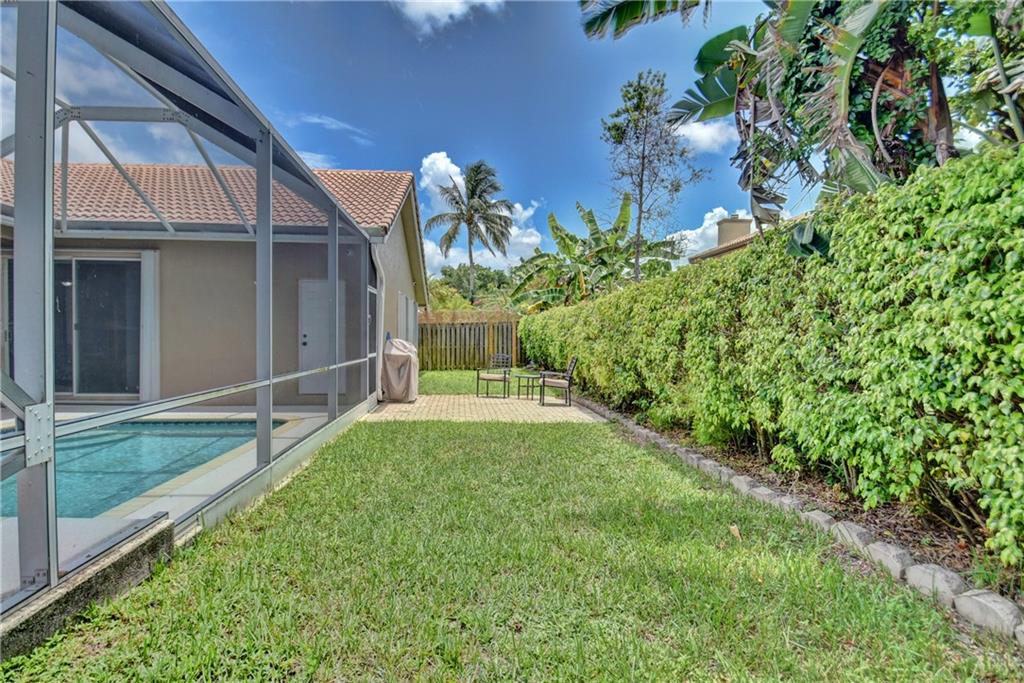 WATERSIDE@CORAL CREEK - Residential