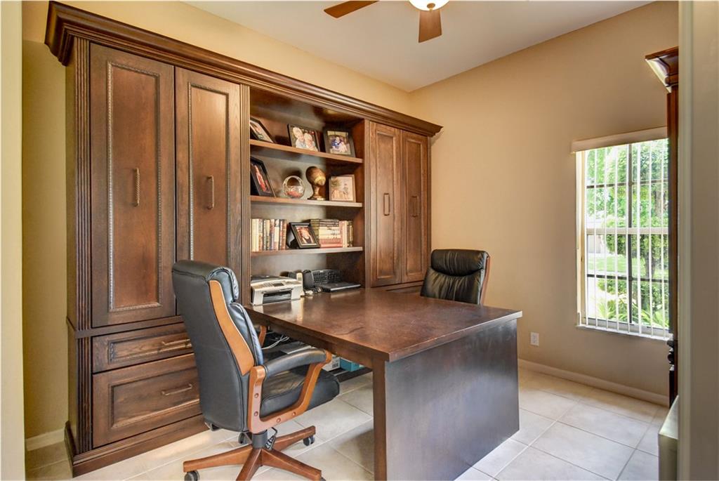 WATERSIDE@CORAL CREEK - Residential