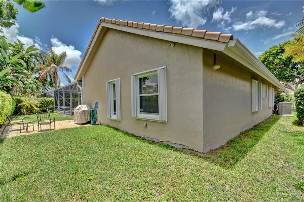 WATERSIDE@CORAL CREEK - Residential