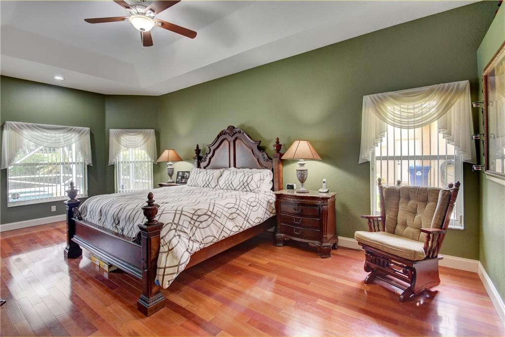 WATERSIDE@CORAL CREEK - Residential