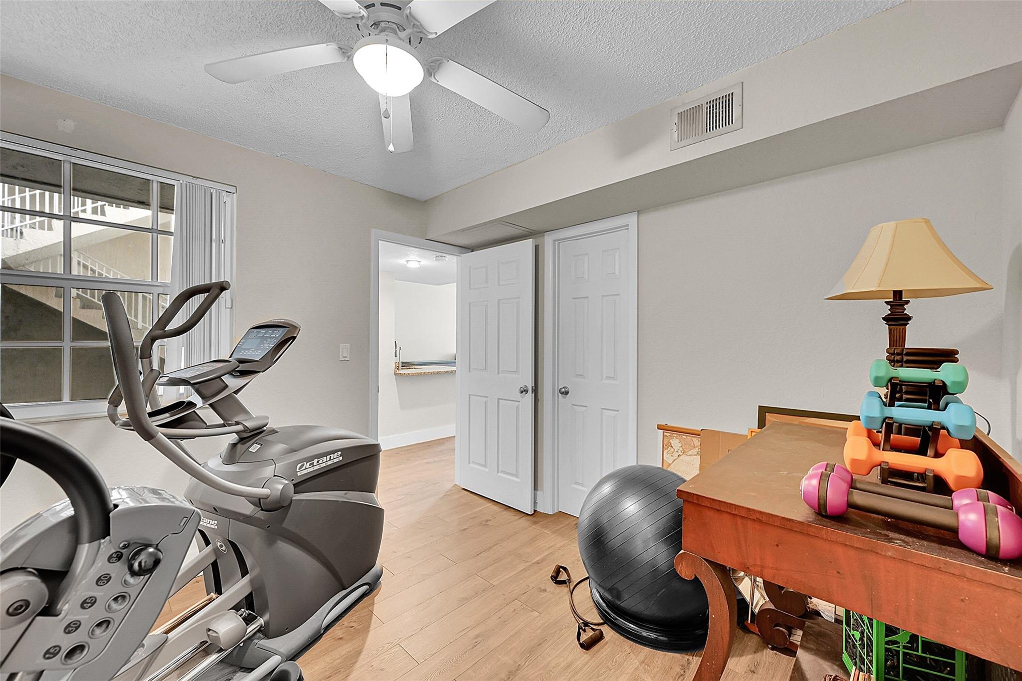 Lakeview Club Condo - Residential