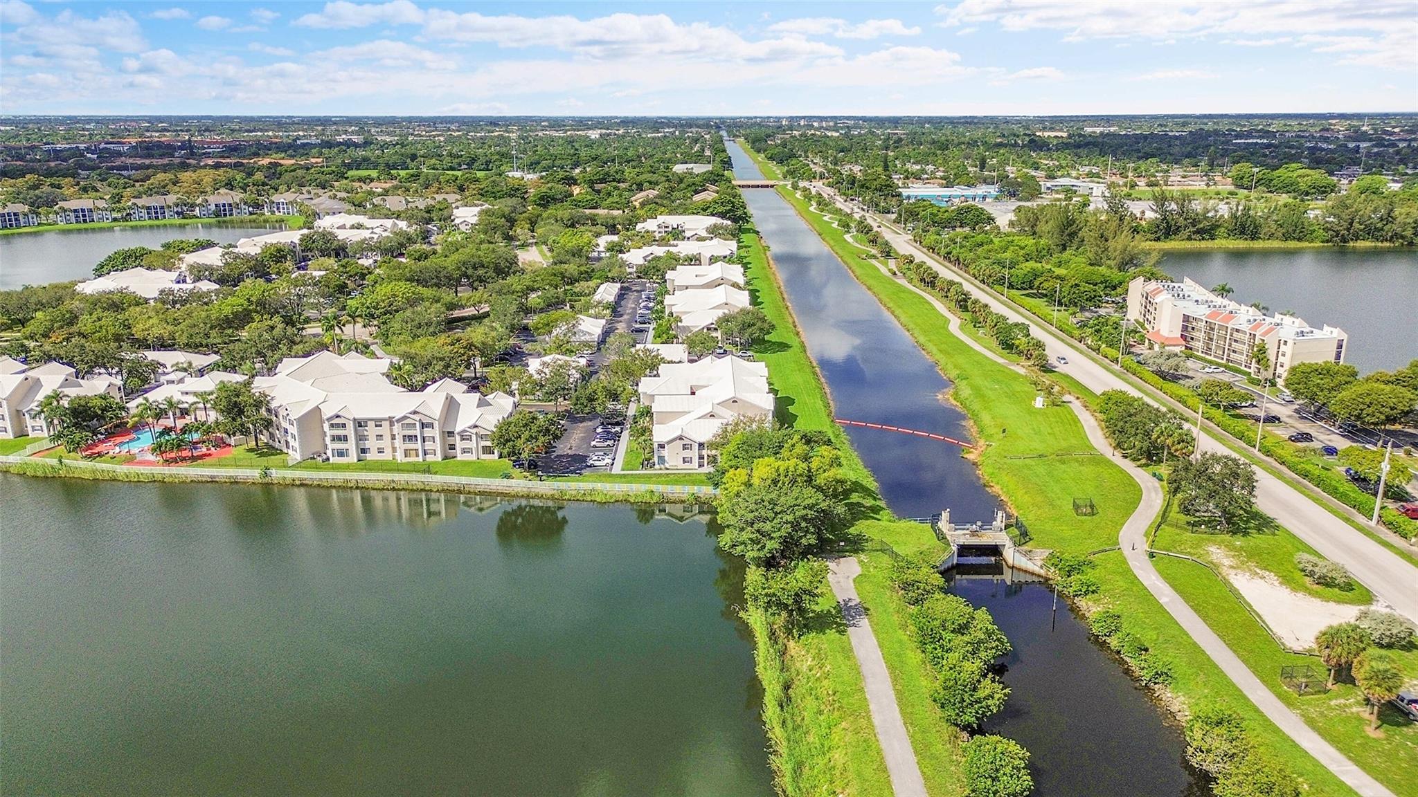Lakeview Club Condo - Residential