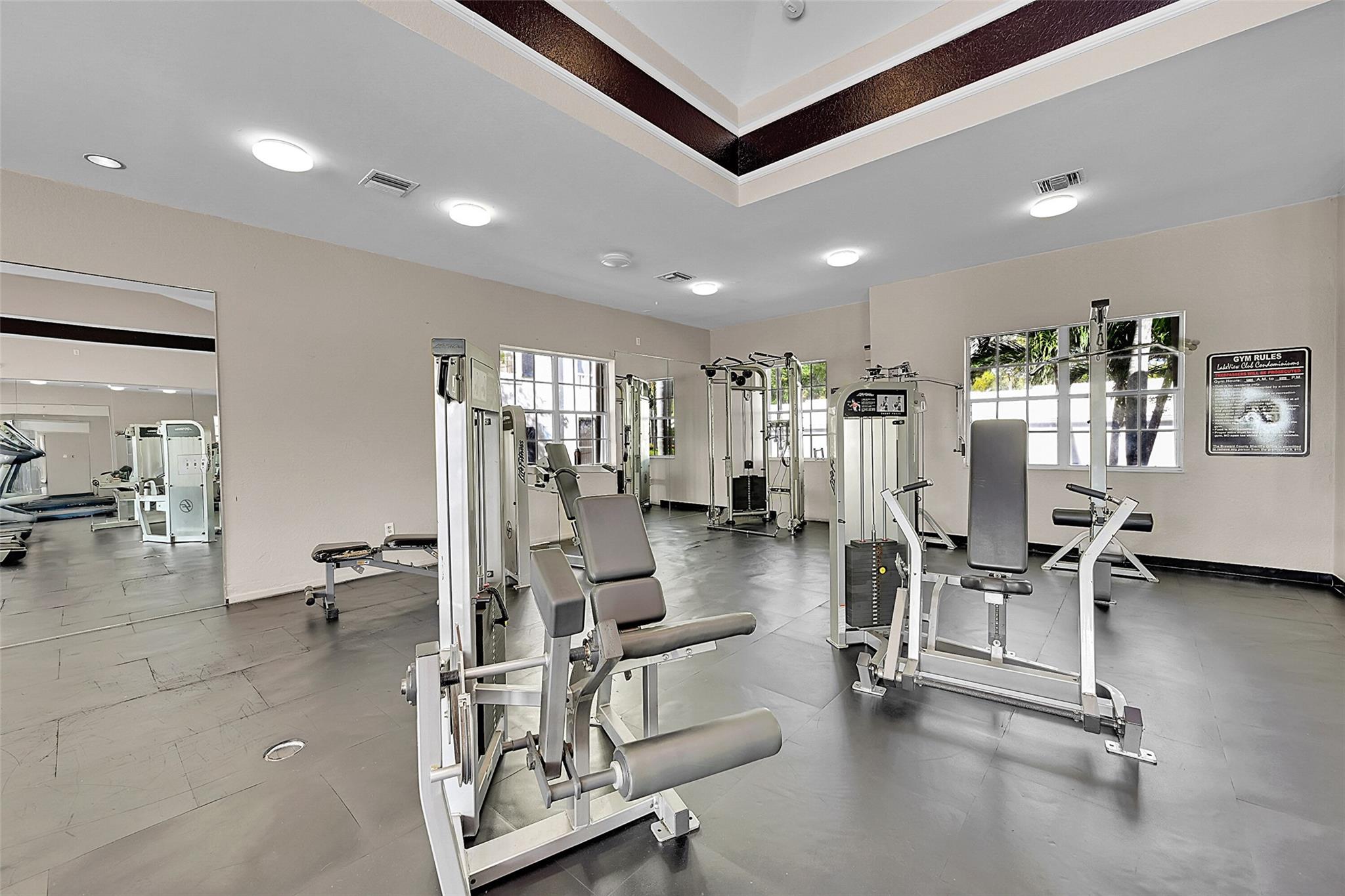 Lakeview Club Condo - Residential