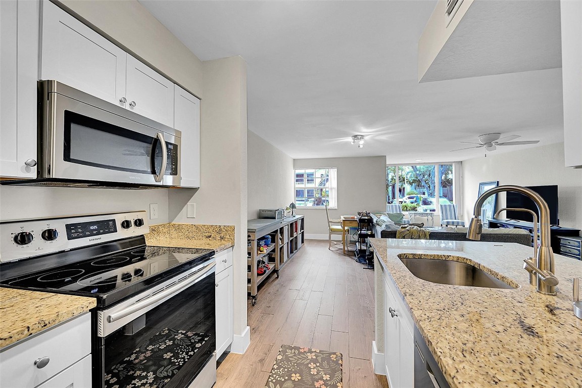 2841 N Oakland Forest Drive 106