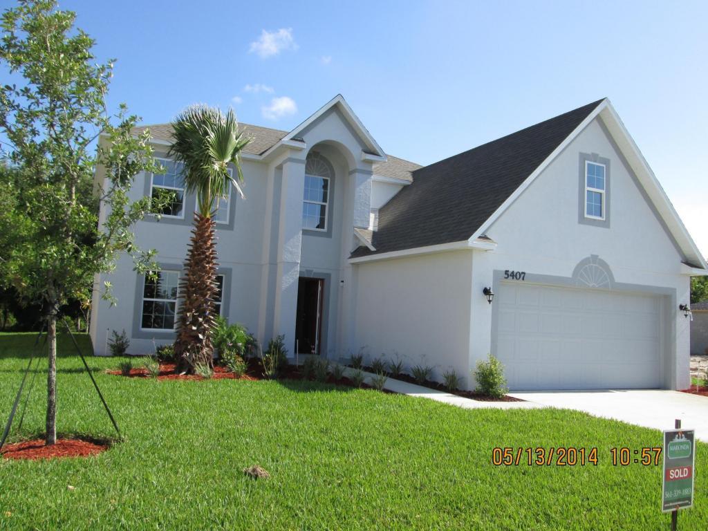 Spacious 4 bedroom home located in a desirable location close to schools, shopping, and I-95.