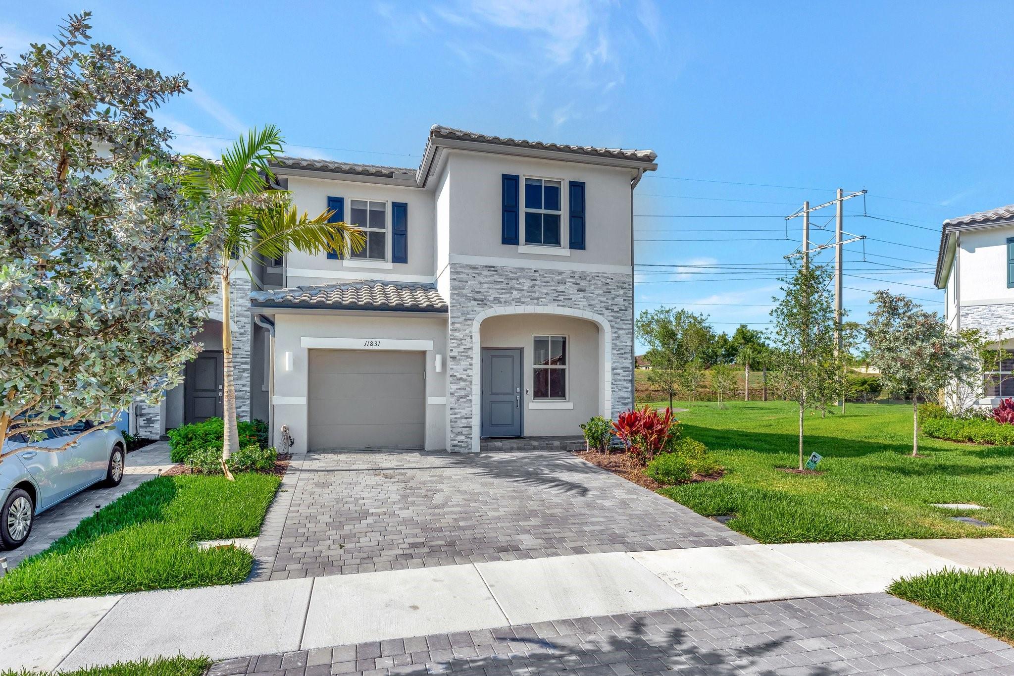 11831 NW 47th Mnr
