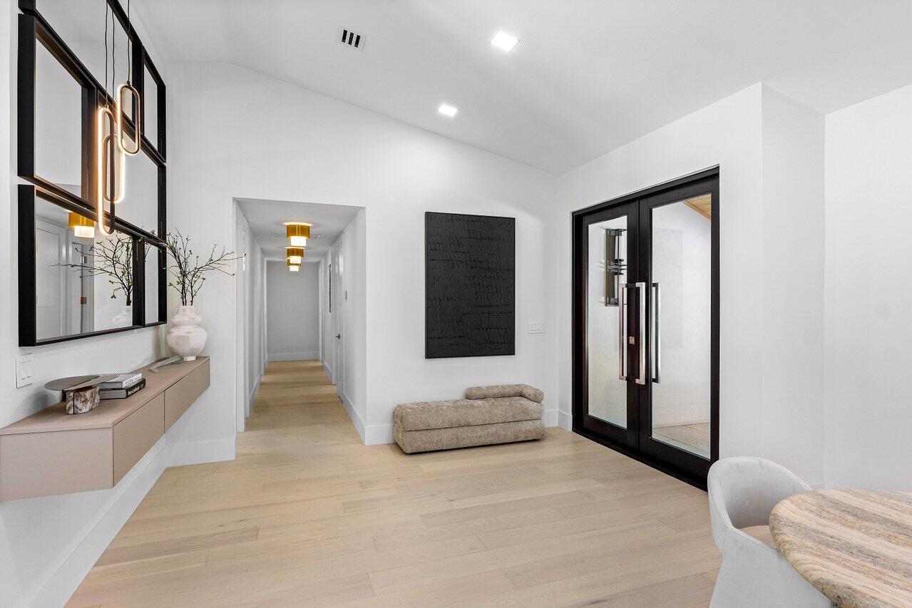 LONG LAKE ESTATES - Residential